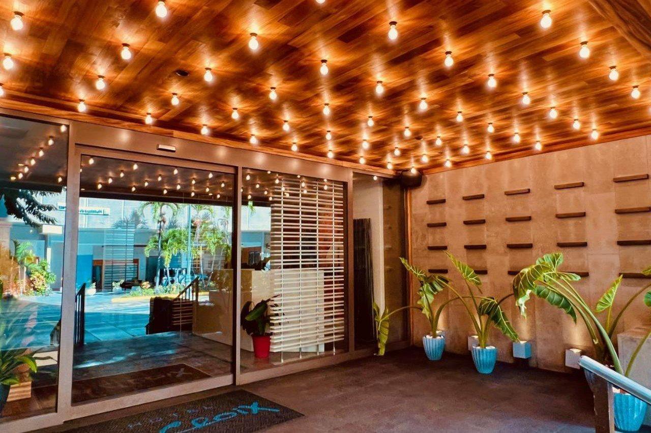 הונולולו Waikiki Gateway Hotel מראה חיצוני תמונה